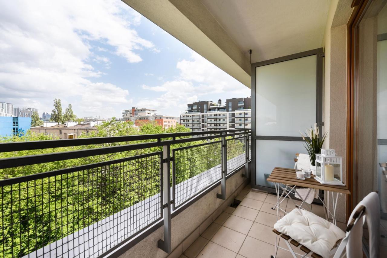 Wola Prime 2-Bedroom Apartment วอร์ซอ ภายนอก รูปภาพ