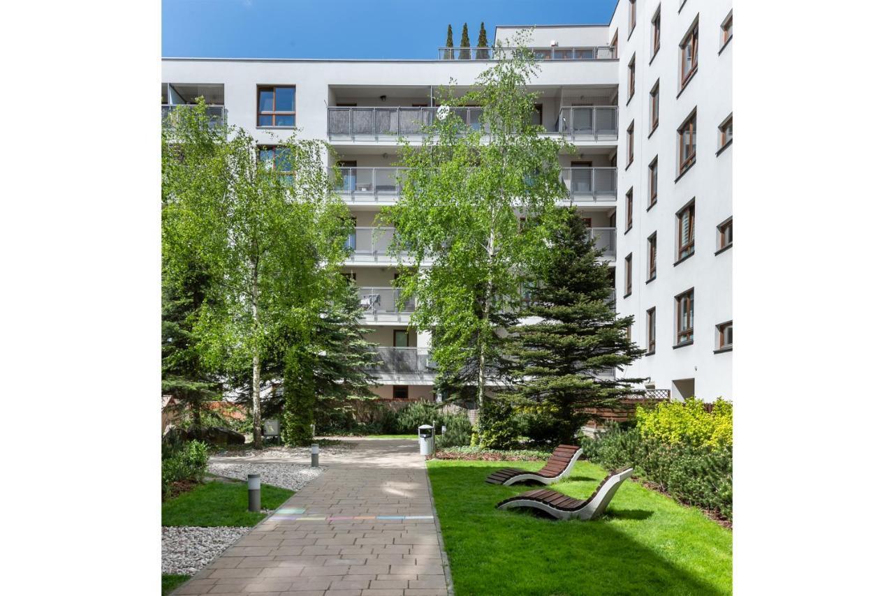 Wola Prime 2-Bedroom Apartment วอร์ซอ ภายนอก รูปภาพ